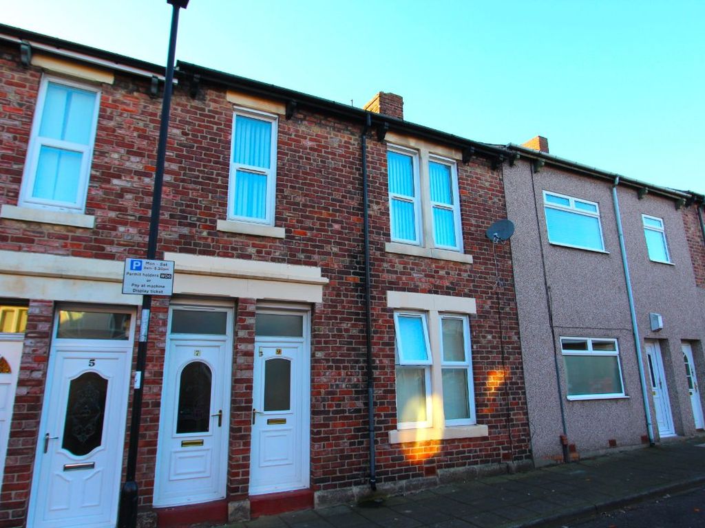3 bed flat to rent in Chestnut Street, Wallsend NE28, £550 pcm Zoopla