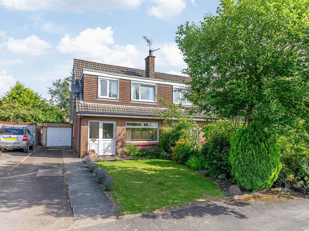 3 bed semidetached house for sale in Cameron Avenue, Kinross KY13 Zoopla