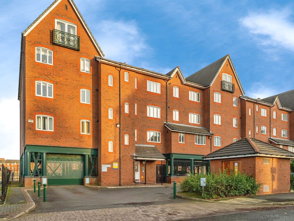 3 bed flat for sale in South Ferry Quay, Liverpool L3, £290,000 Zoopla