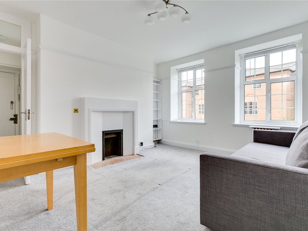 1 bed flat to rent in Heathfield Court, Heathfield Terrace W4, £1,700 pcm Zoopla