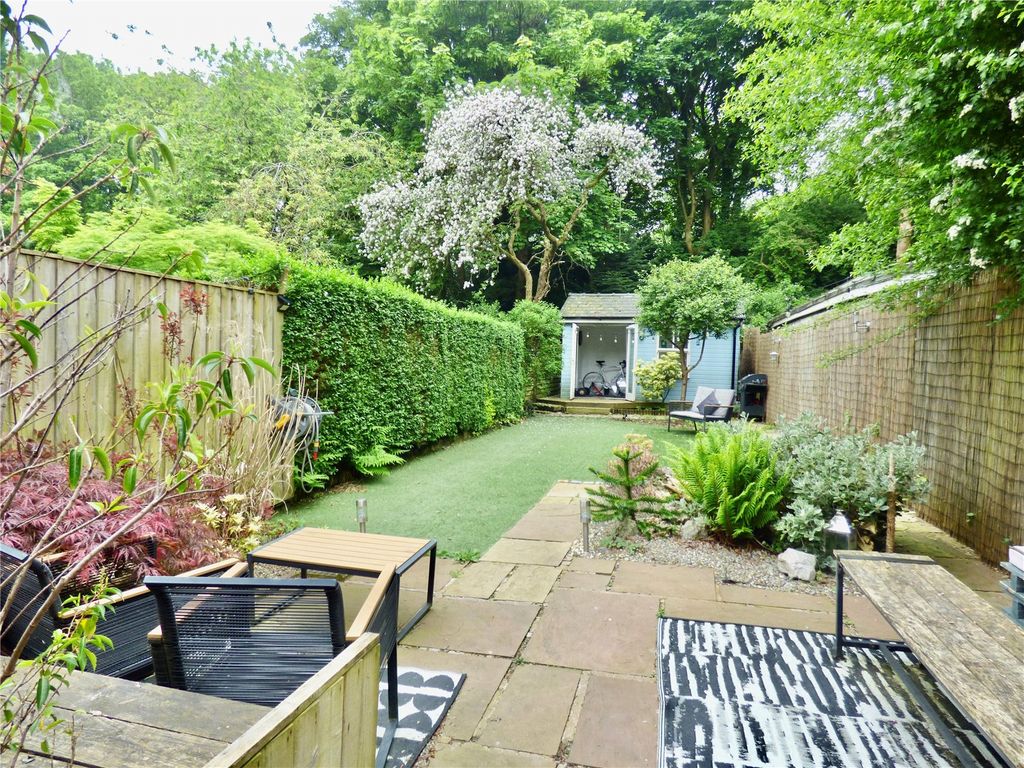 3 bed end terrace house for sale in Leyland Road, Penwortham, Preston