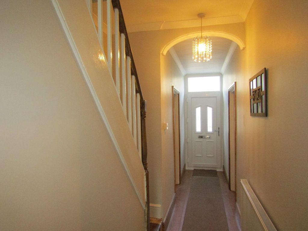 3 bed terraced house for sale in High Street, Pontardawe, Swansea. SA8