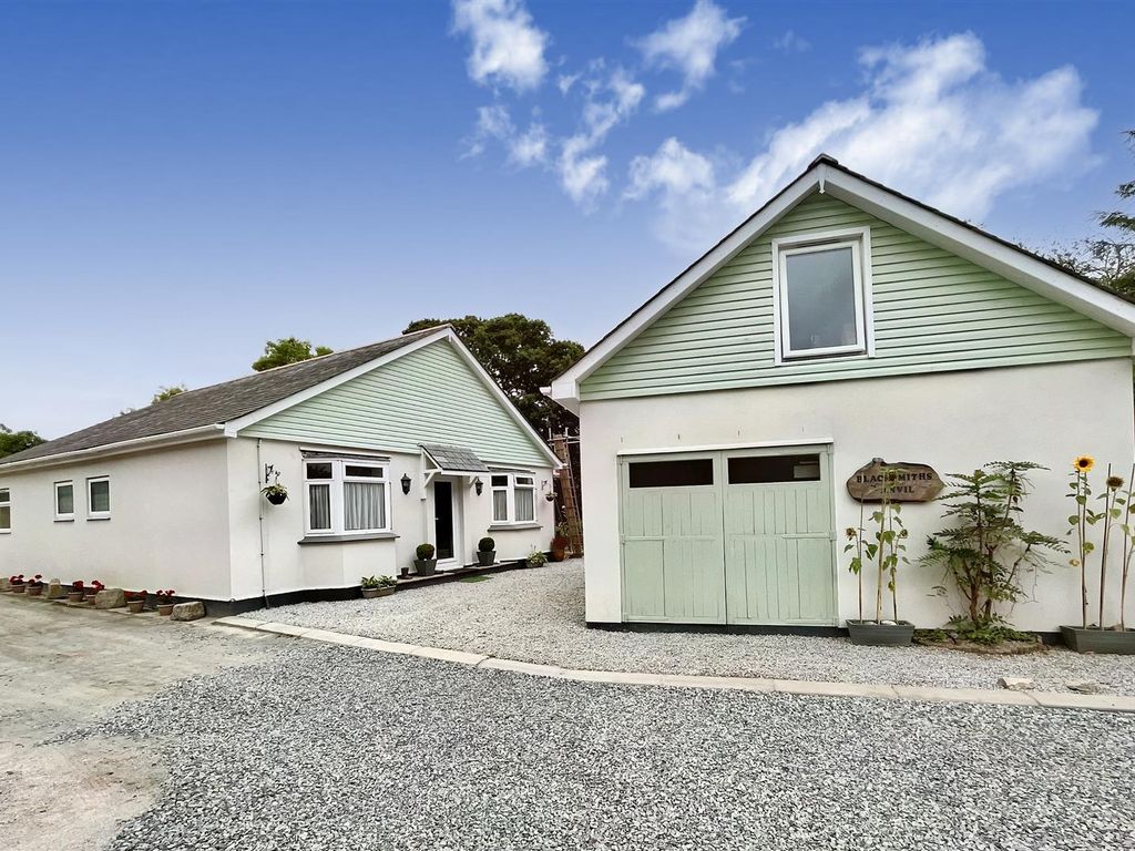 3 bed bungalow for sale in Gweek, Helston TR12 Zoopla