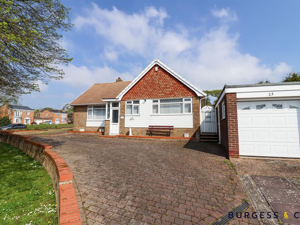 3 bed detached bungalow for sale in Ledsham Avenue, St. LeonardsOnSea TN37, £395,000 Zoopla