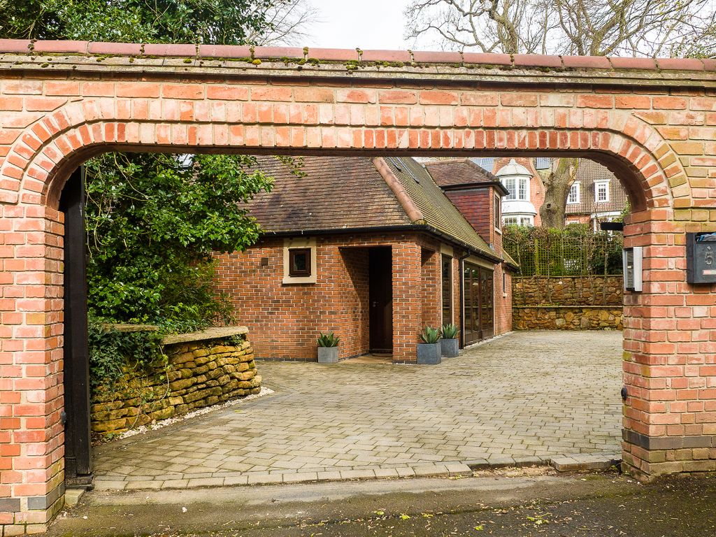 3 bed detached house for sale in Sefton Drive, Mapperley Park