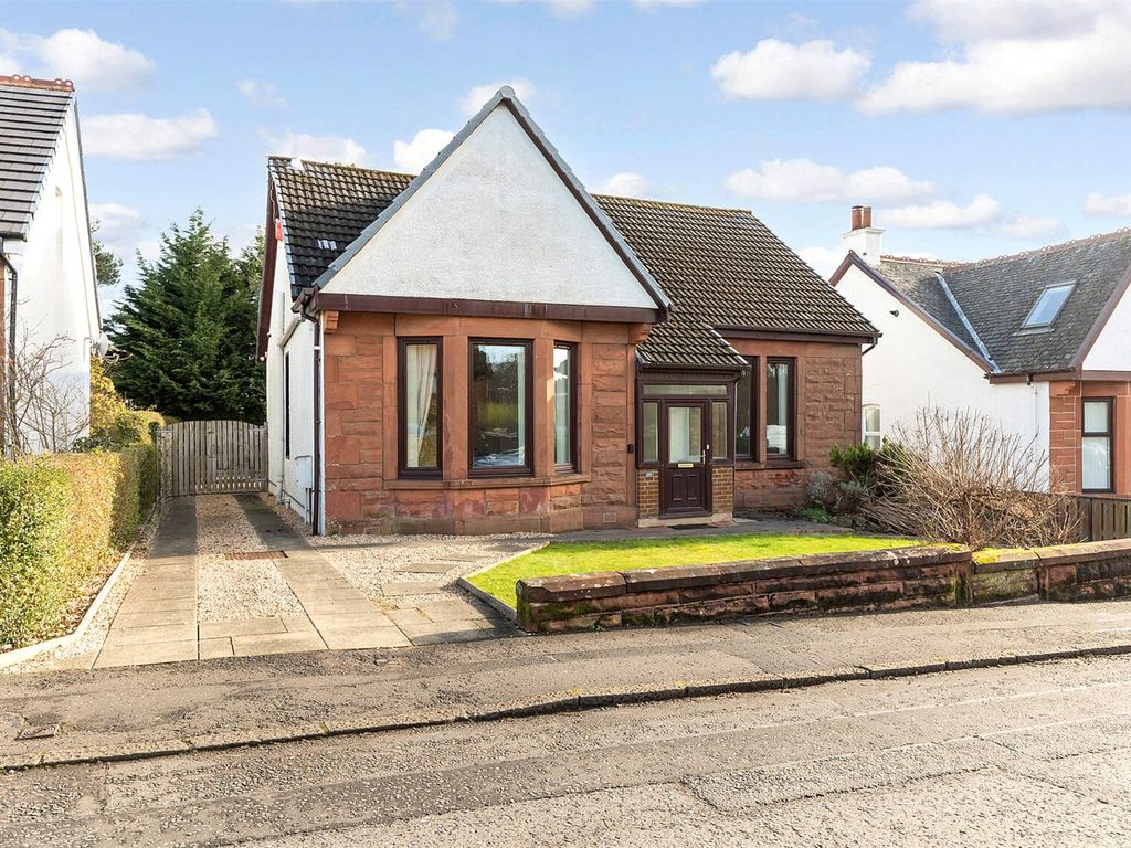 3 bed detached house for sale in Blenheim Avenue, Stepps, Glasgow G33
