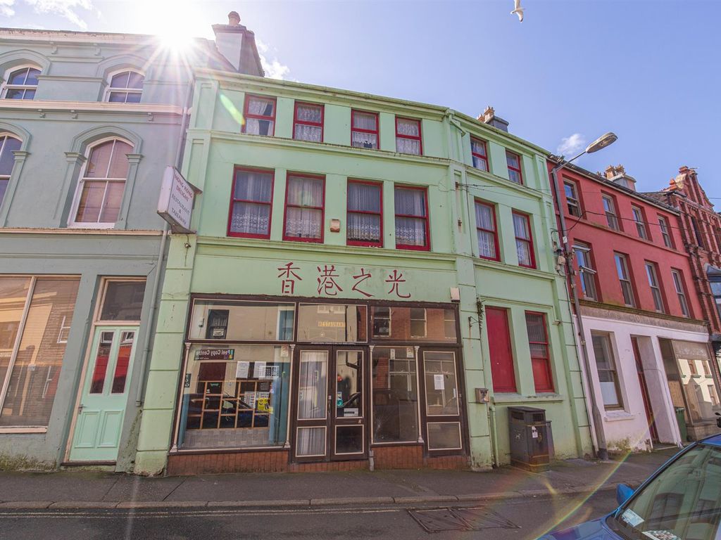 3 bed property for sale in Atholl Place, Peel, Isle Of Man IM5 Zoopla