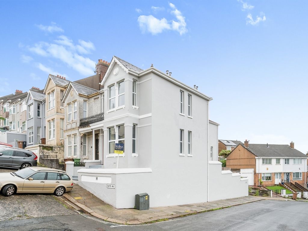 3 bed end terrace house for sale in Bute Road, Mannamead, Plymouth PL4