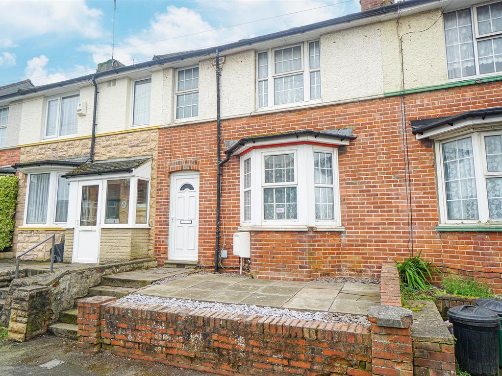 3 bed terraced house for sale in Beaconsfield Road, Hastings TN34, £