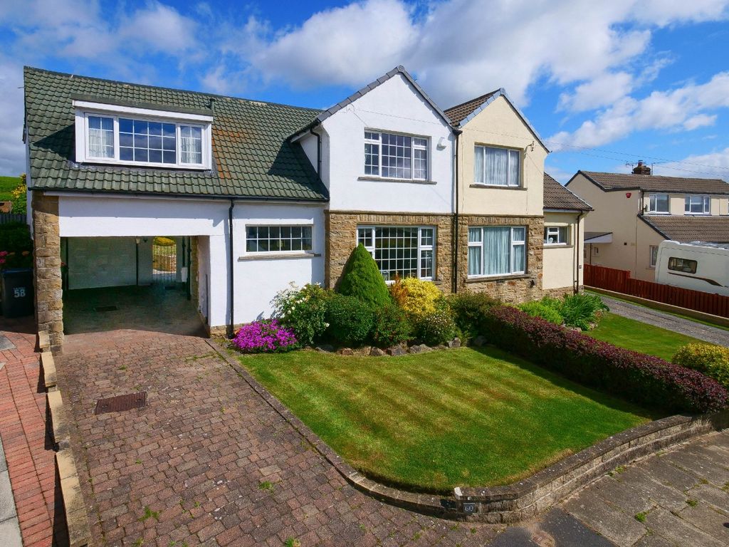 4 bed semidetached house for sale in Moorfield Drive, Baildon, Shipley