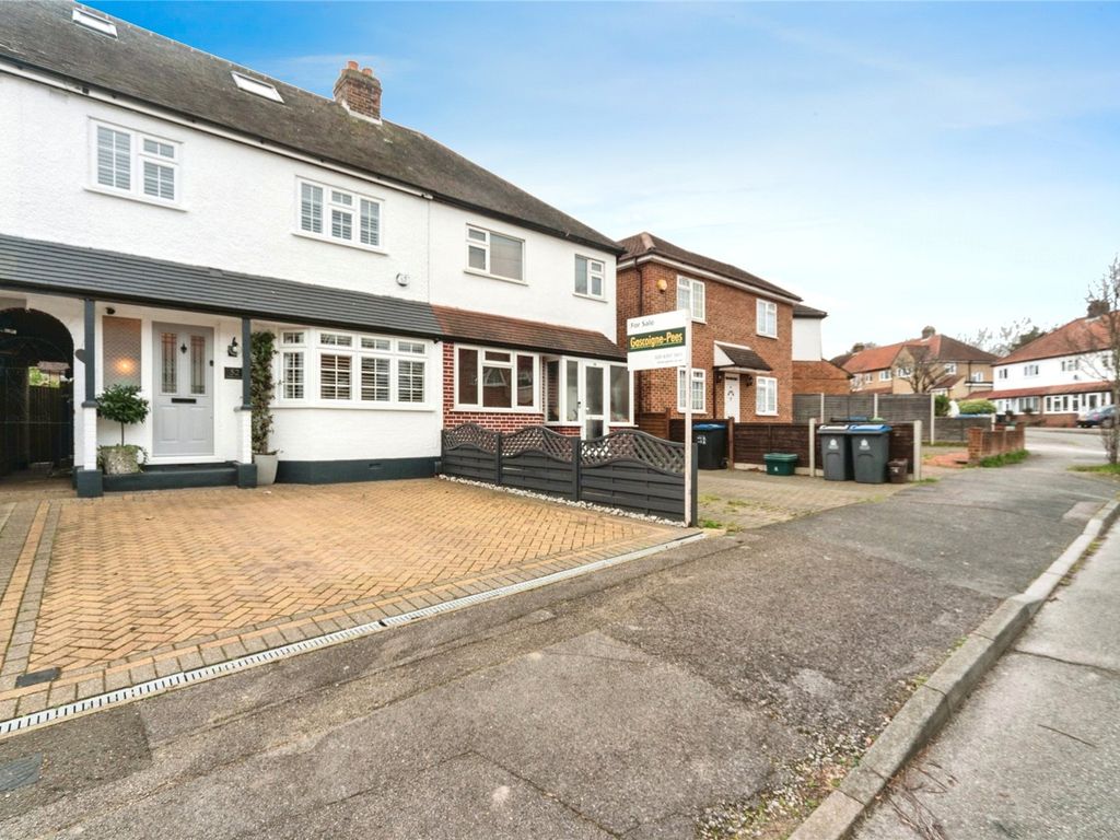 4 bed terraced house for sale in Compton Crescent, Chessington KT9, £