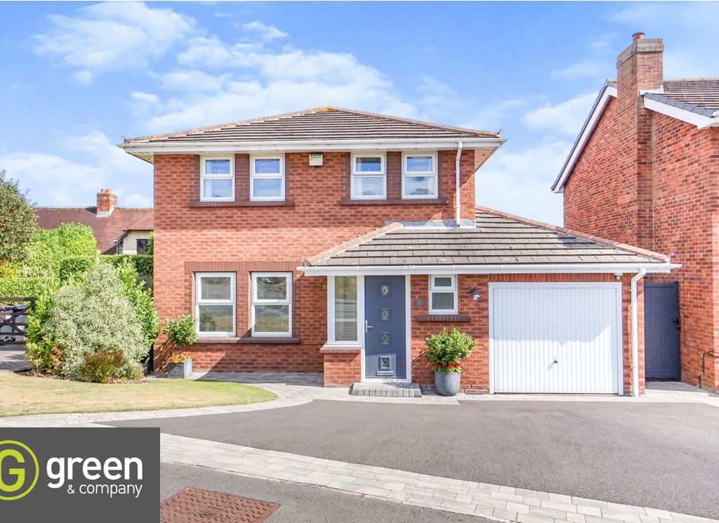 4 bed detached house for sale in Brookhus Farm Road, Walmley, Sutton