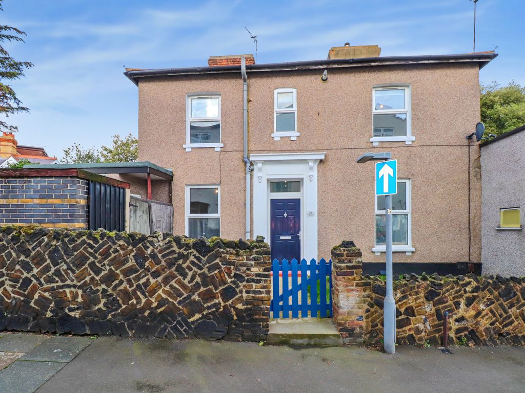 2 bed semidetached house for sale in Nuxley Road, Belvedere DA17, £