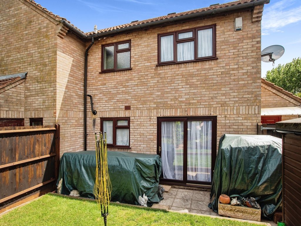 1 bed terraced house for sale in Aycliffe Drive, Hemel Hempstead HP2