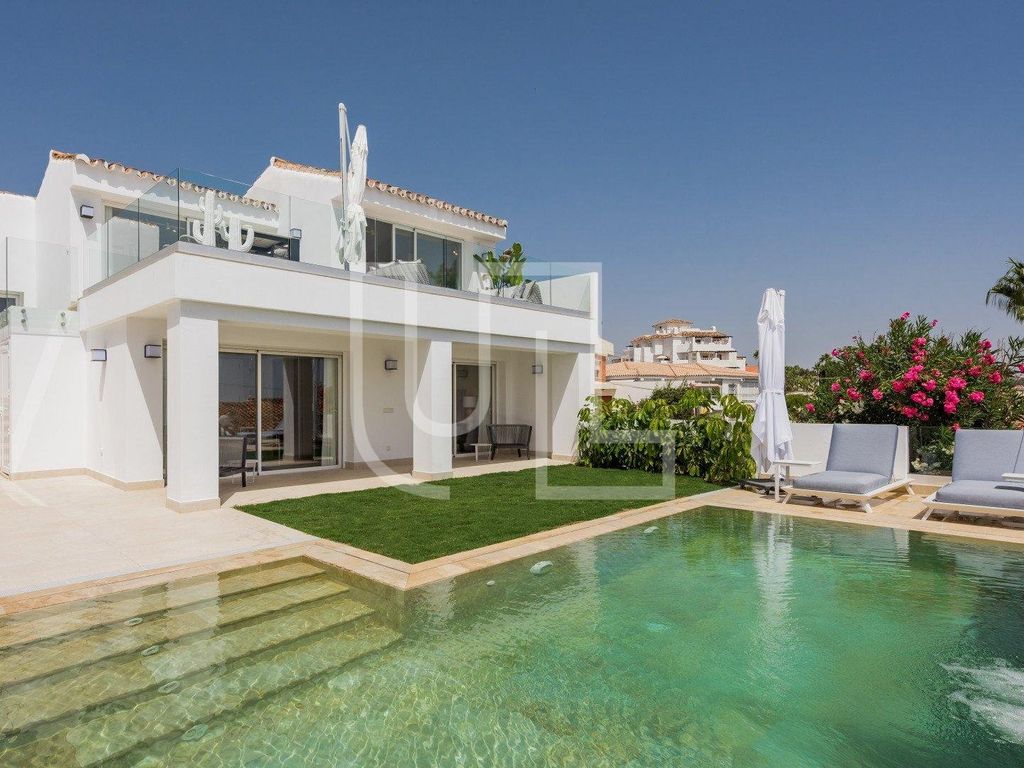 New home, 3 bed villa for sale in Estepona, 29680, Spain Zoopla