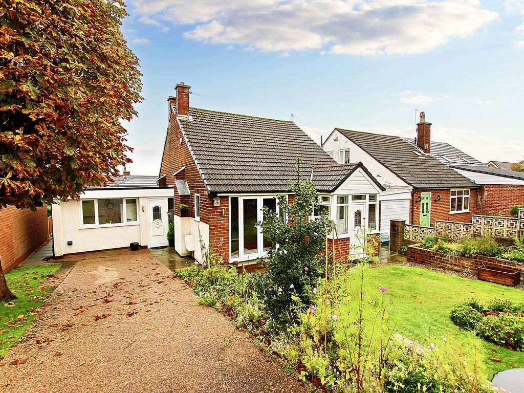 3 bed detached bungalow for sale in The Downs, Prestwich M25, £385,000
