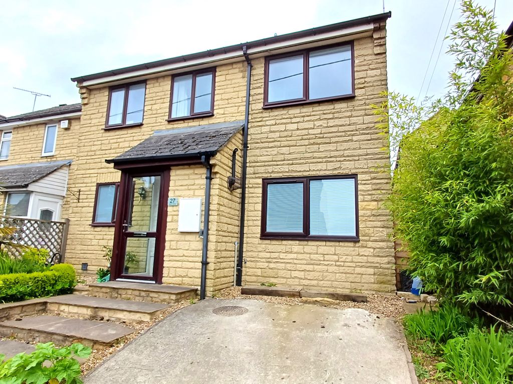 4 bed semidetached house for sale in Albion Street, Chipping Norton