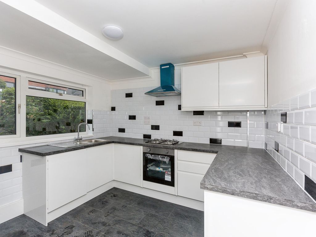 3 bed semidetached house for sale in Lon Mefus, Swansea SA2 Zoopla