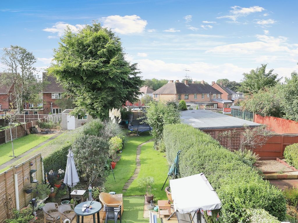 3 bed semidetached house for sale in Stubby Lane, Wednesfield