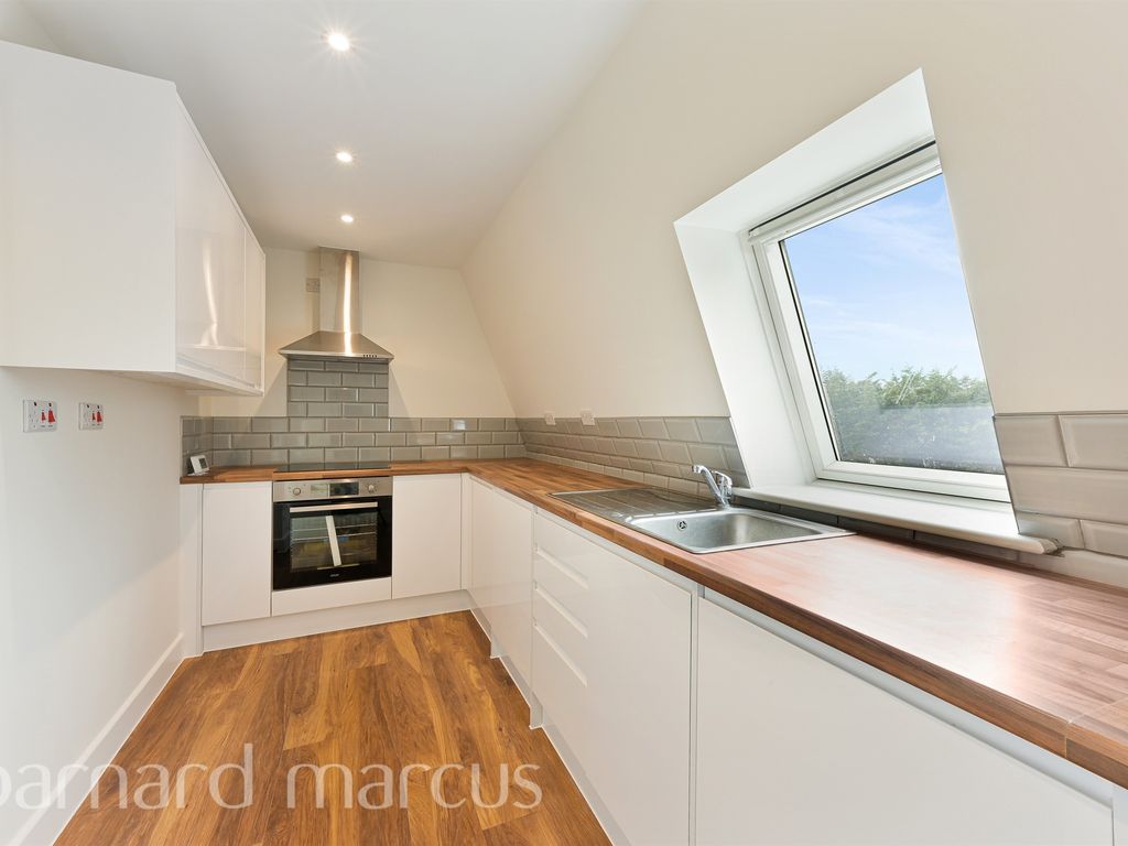 New home, 1 bed flat for sale in Malden Road, Worcester Park KT4, £