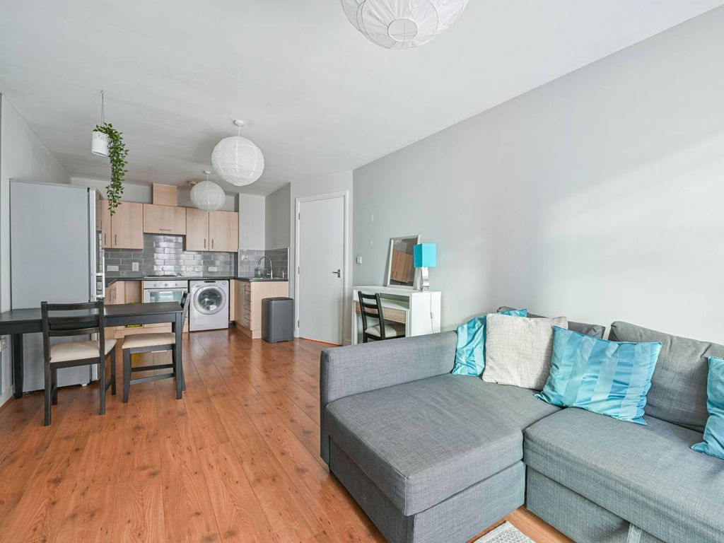 Salamanca Place, Vauxhall, London SE1