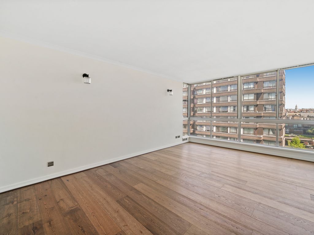 The Quadrangle Tower, Cambridge Square, Hyde Park W2  