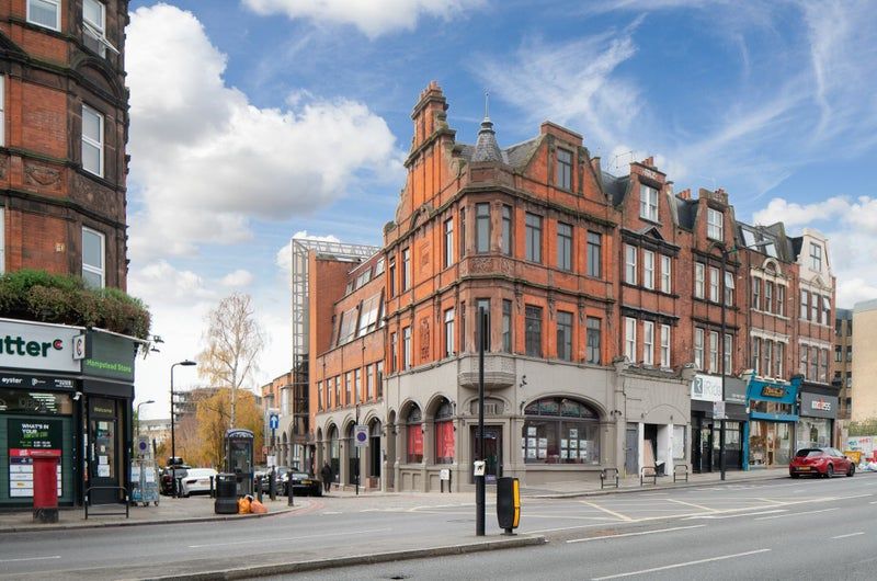 2 bed flat to rent in Finchley Road, London NW3, £2,250 pcm Zoopla