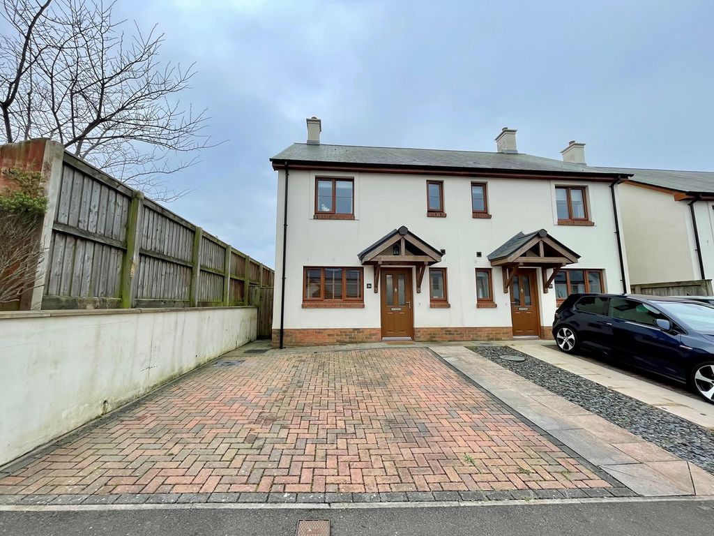 3 bed semidetached house for sale in Ashford Park, Crundale, Haverfordwest SA62, £225,000 Zoopla