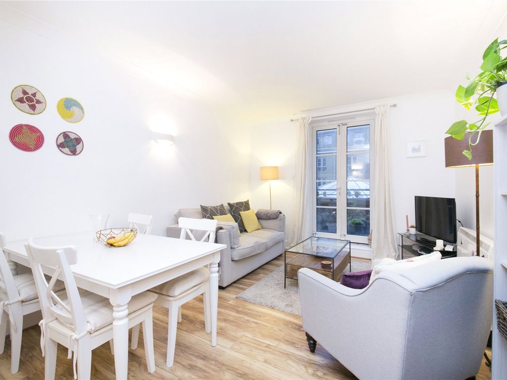 1 bed flat for sale in Moore Court, Anderson Square, Canonbury, London