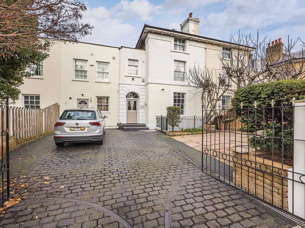 5 bed detached house for sale in Shooters Hill Road, London SE3, £