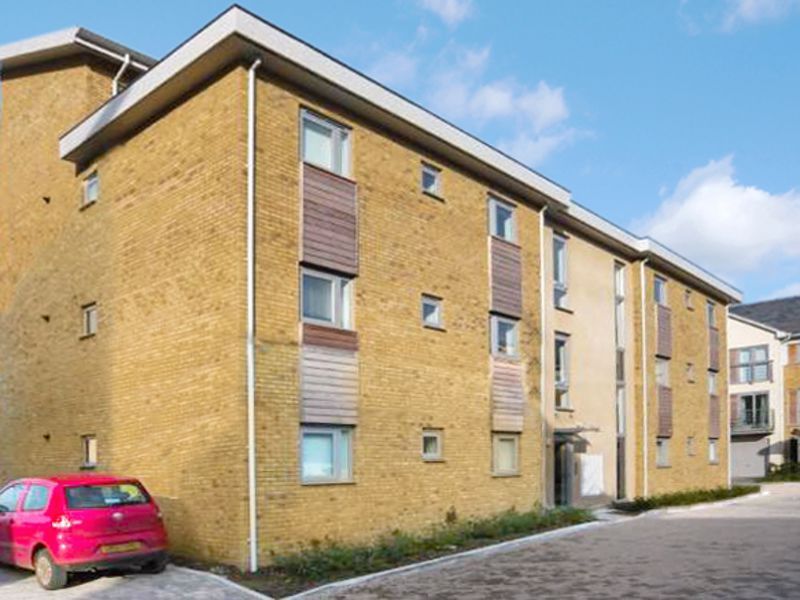 2 bed flat for sale in Arundel Square, Maidstone ME15 Zoopla