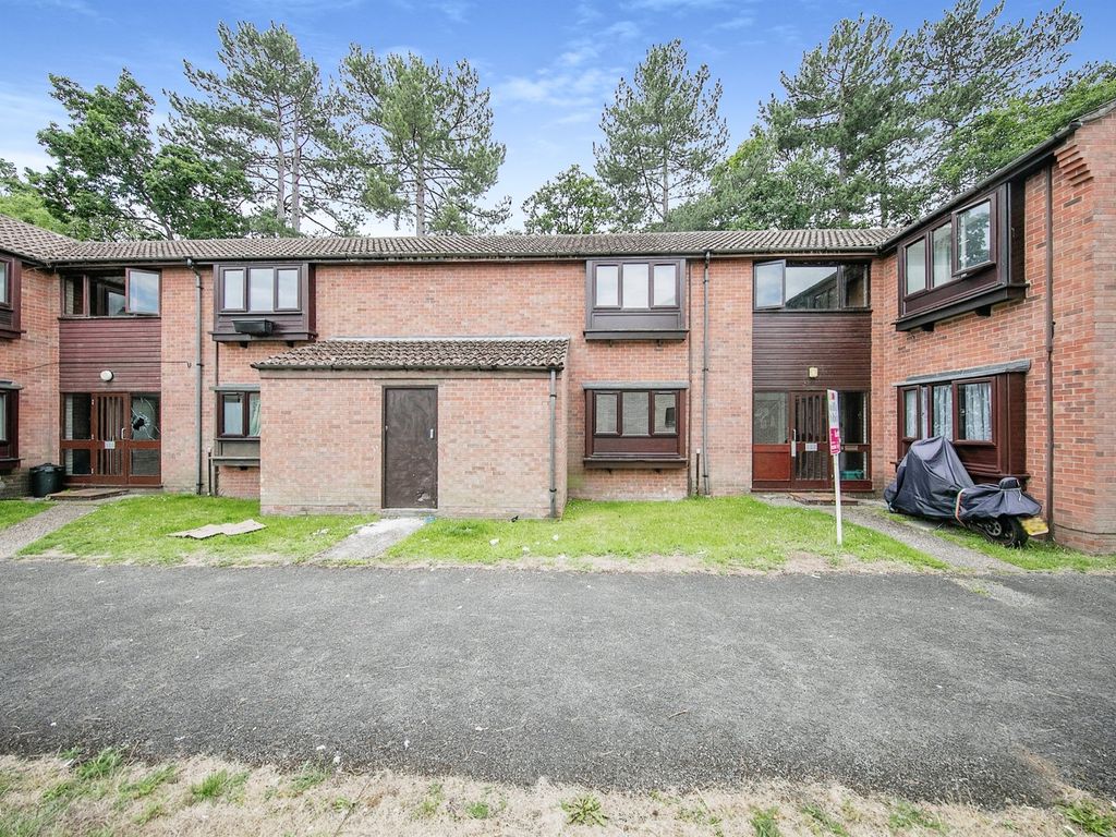 Studio for sale in Gazelle Court, Highwoods, Colchester CO4, £90,000