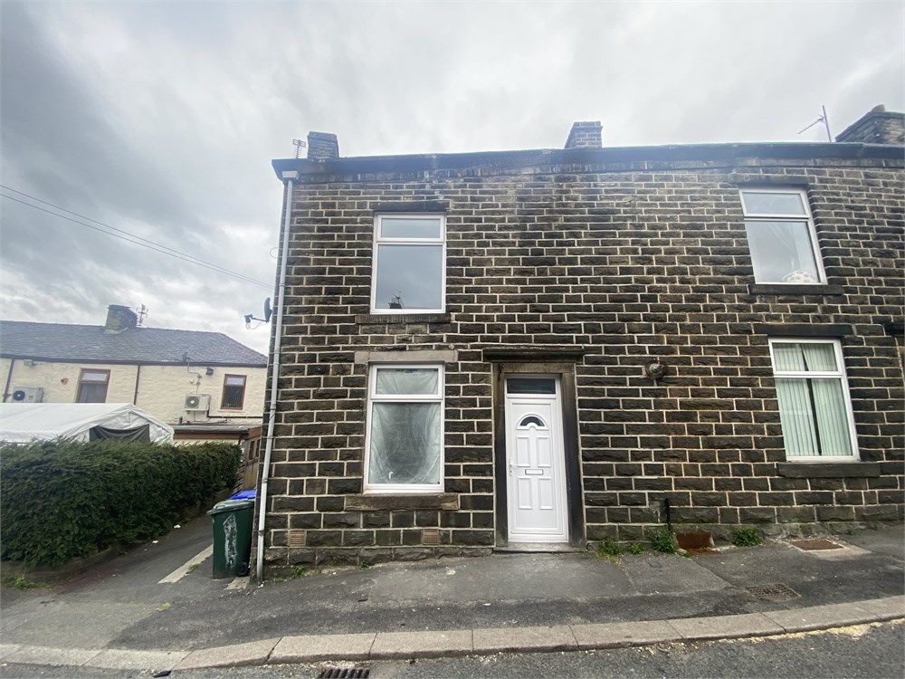 1 bed end terrace house to rent in Bury Road, Haslingden, Rossendale
