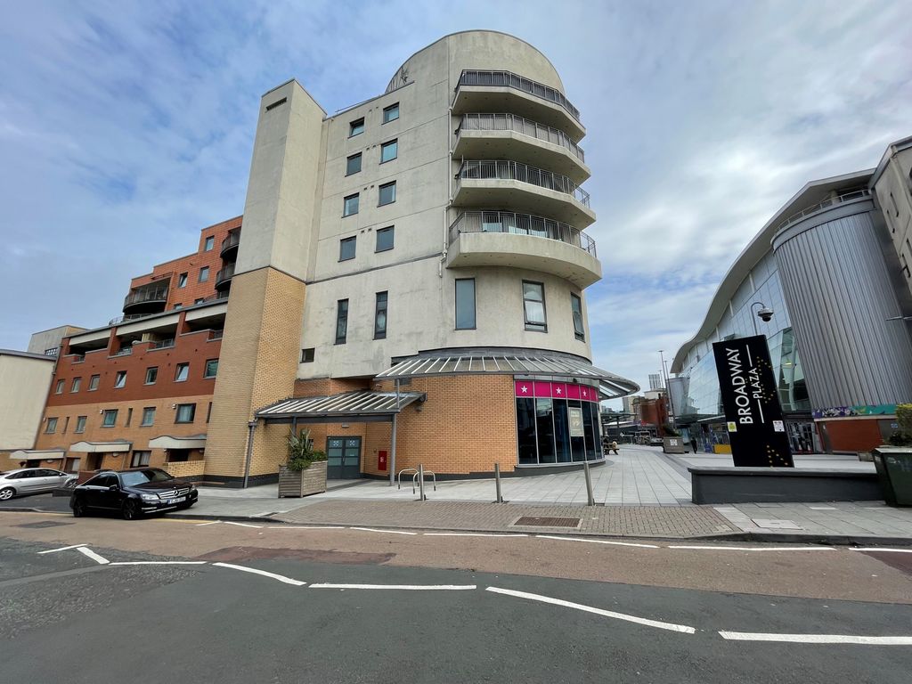 2 bed flat for sale in The Blue Apartments Broadway Plaza, 19 Francis