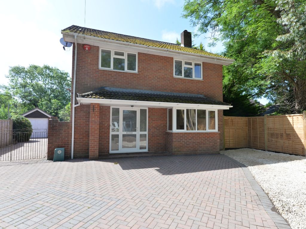 4 bed detached house for sale in Silver Street, Hordle, Lymington SO41