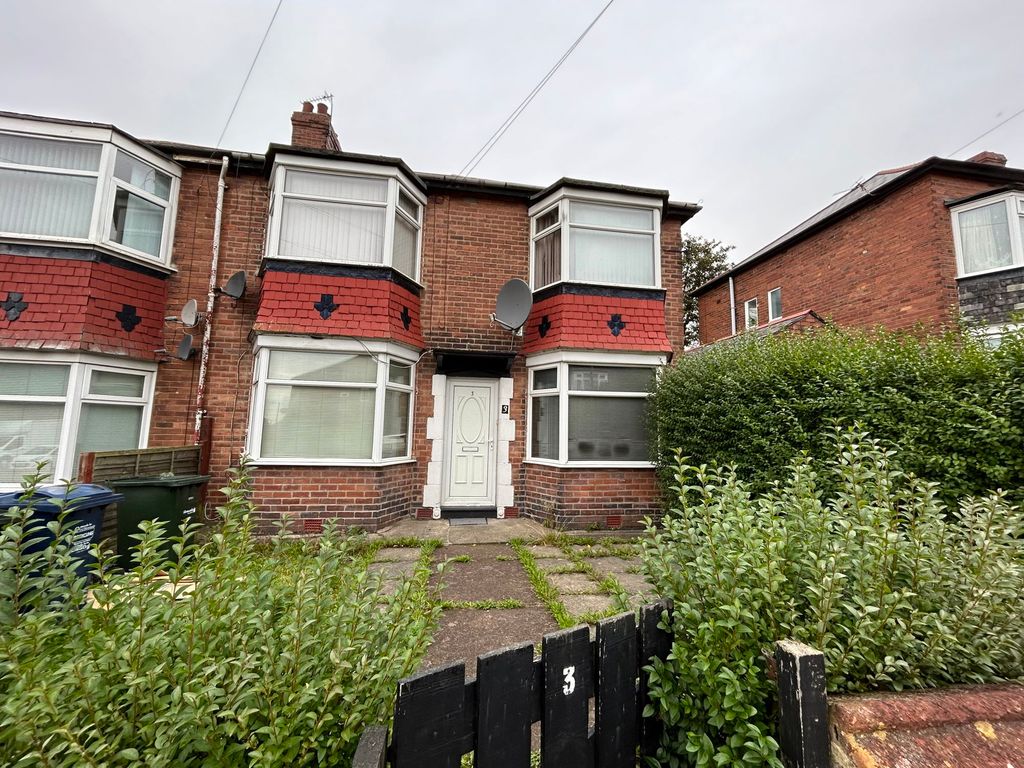 2 bed flat to rent in Normount Road, Benwell, Newcastle Upon Tyne NE4