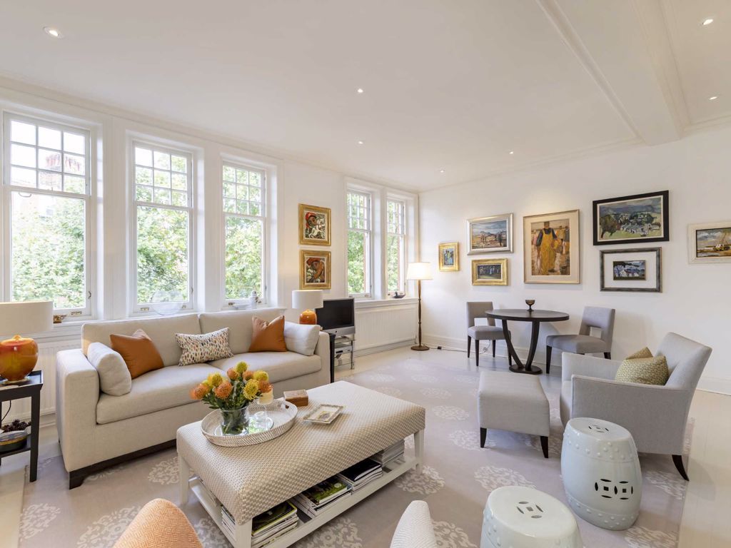 2 bed flat for sale in Cadogan Gardens, London SW3, £1,075,000 Zoopla