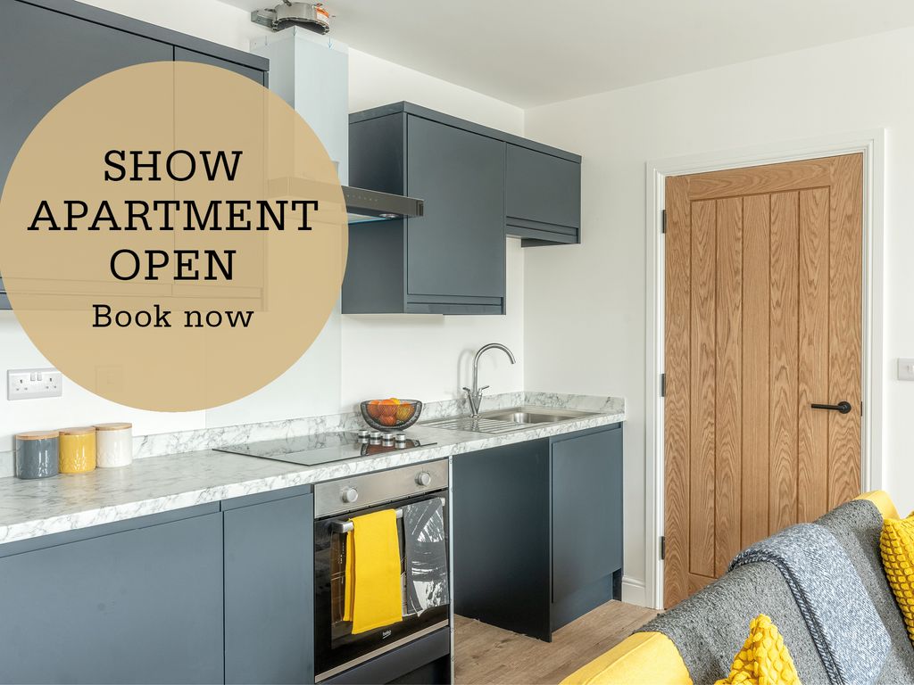 2 bed flat for sale in Lodge Causeway, Fishponds, Bristol BS16, £