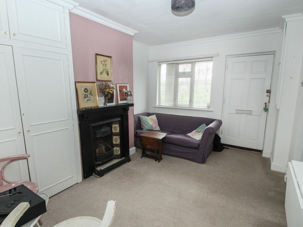 1 bed flat to rent in Colworth Road, Leytonstone, London E11, £1,400