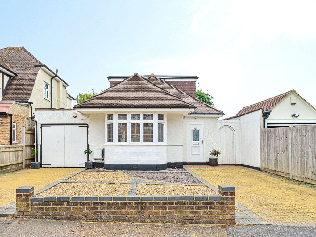4 bed bungalow for sale in College Drive, Ruislip, Middlesex HA4 Zoopla