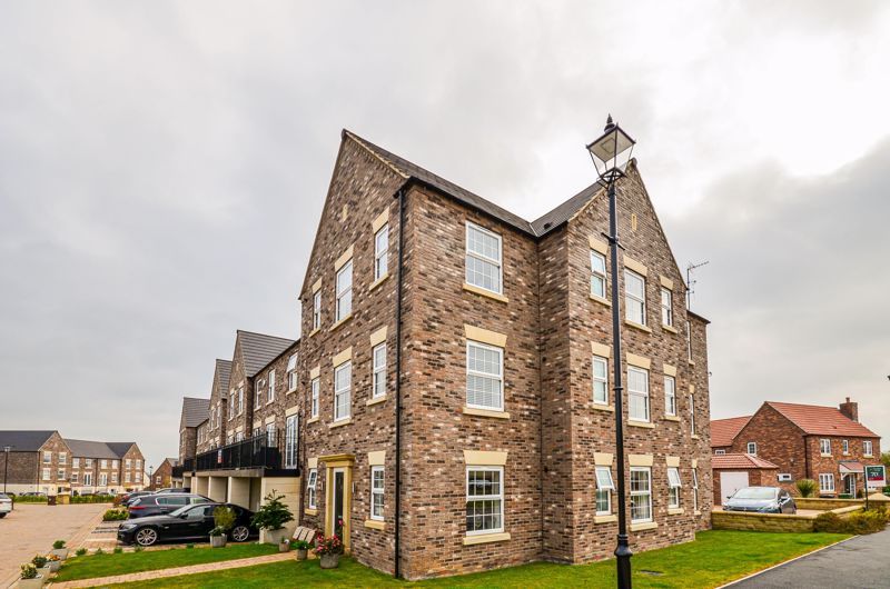 5 Montagu Crescent, Wetherby LS22  