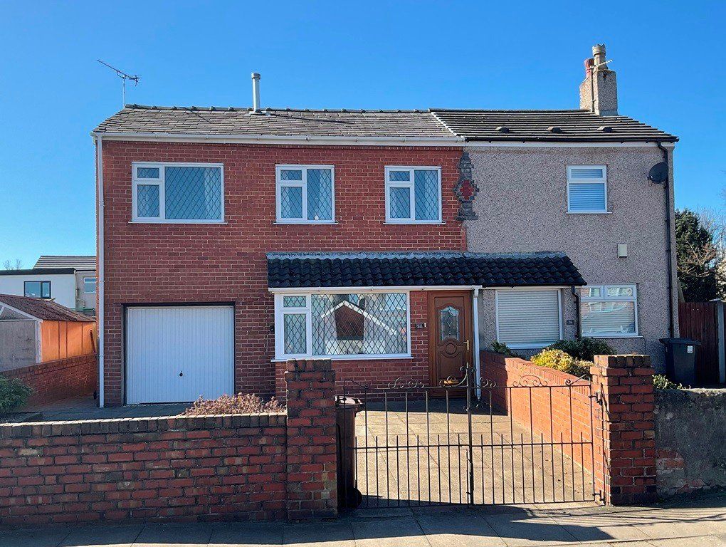 3 bed semidetached house for sale in Stamford Road, Birkdale