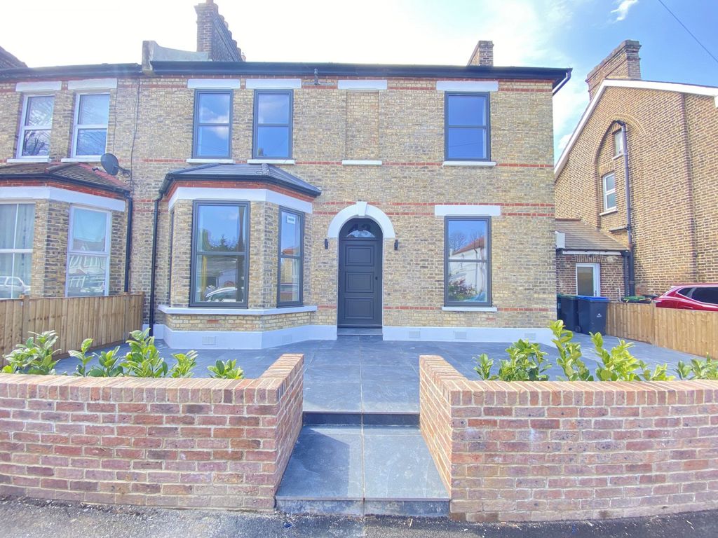 1 bed flat to rent in Selby Road, Penge SE20 Zoopla