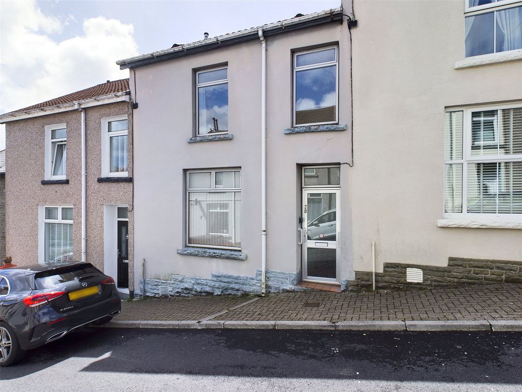 4 bed terraced house for sale in Spencer Street, Cwmaman, Aberdare