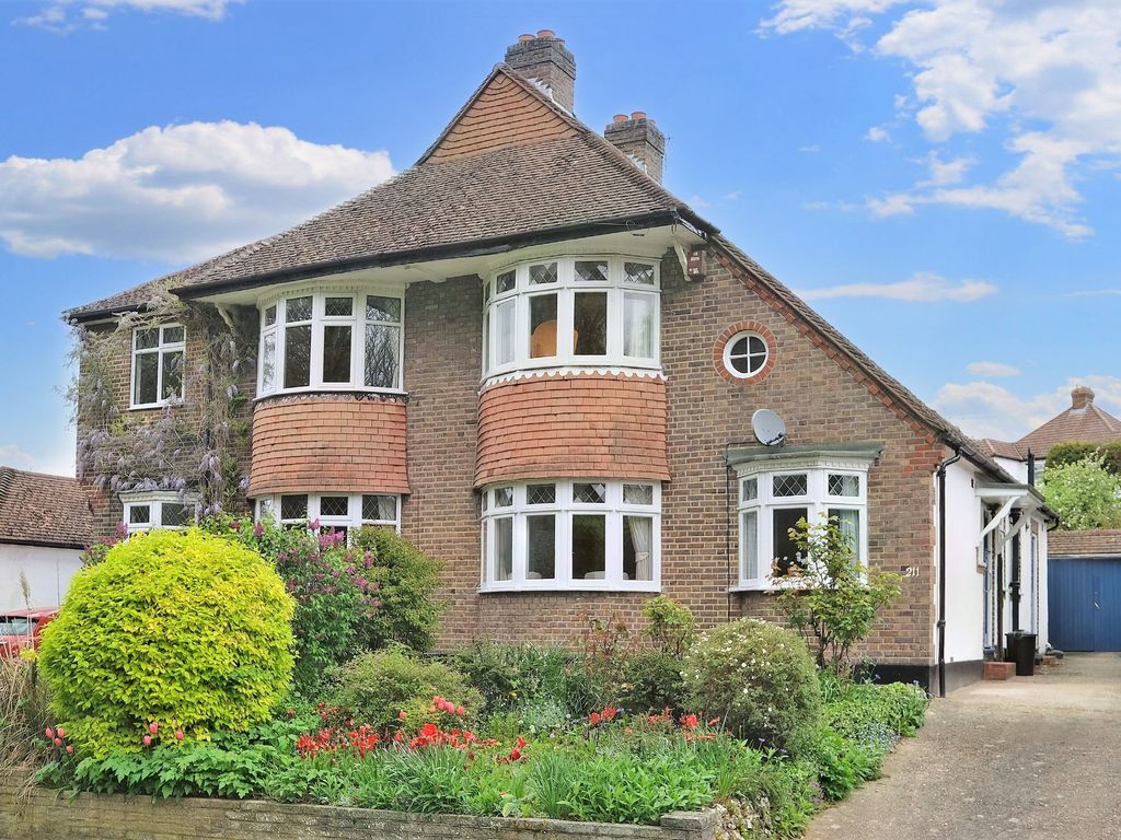 3 bed semidetached house for sale in Warren Road, Orpington BR6 Zoopla