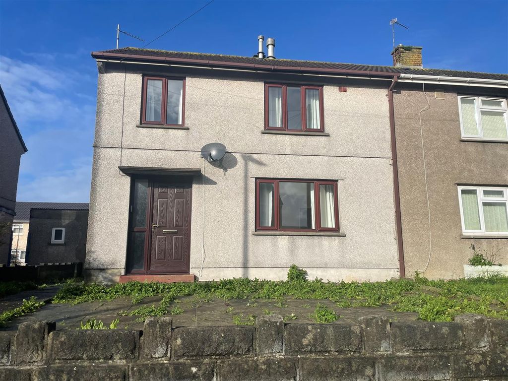 3 bed semidetached house for sale in Bryncoch, Llanelli SA14 Zoopla