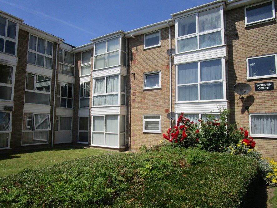 2 bed flat for sale in 21 Woburn Court, Vincent Road, Luton