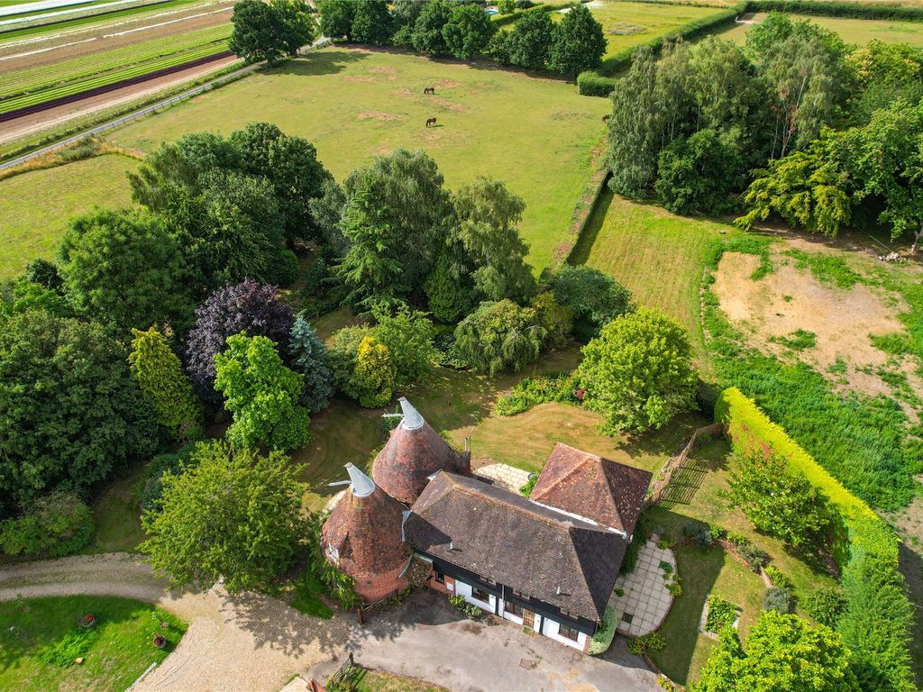5 bed detached house for sale in Stanford Lane, Hadlow, Tonbridge, Kent