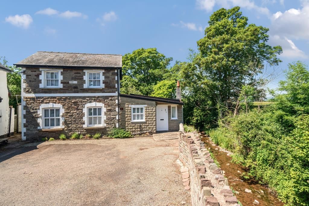 2 bed detached house for sale in Brecon, Velindre, Brecon LD3 Zoopla