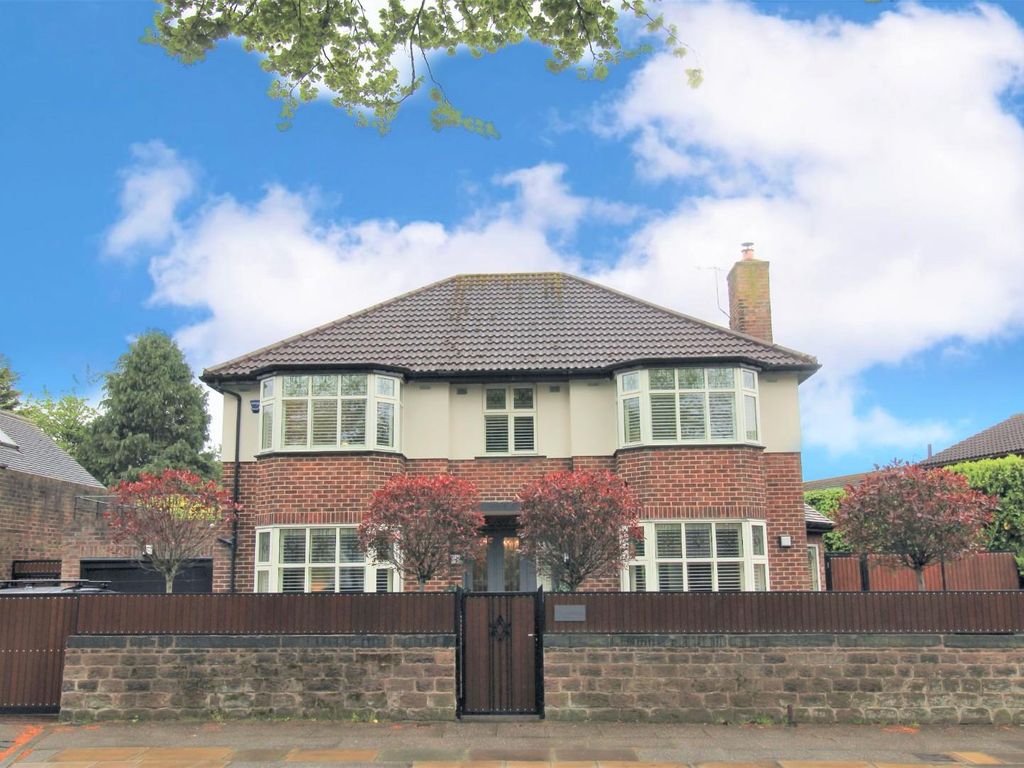 4 bed detached house for sale in Woolton Road, Childwall, Liverpool L16